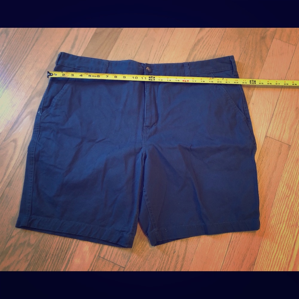 Men’s above the knee shorts #1 ⭐️ (⭐️=3 for $15)